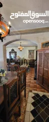  6 في أرقى مناطق أم أذينة شقة طابق ثالث 180م بتشطيبات مميزة وسعر مغري/ ref 6040