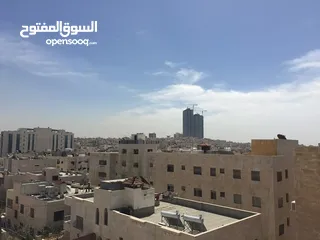  1 شقة مميزة للبيع في أم السماق الجنوبي  - خلف البرجر كنج طابق ثالث 150م مع روف 90م بسعر مغري