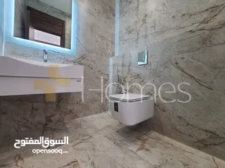  4 شقة طابق اول للبيع في طريق المطار بمساحة بناء 202م