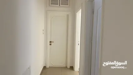  7 شقة للإيجار