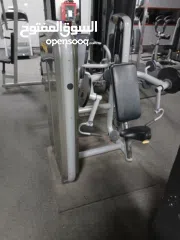  2 اجهزة مقاومة لعضلة الباي والتراي سيبس