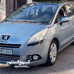  7 سيارة بيجو 5008