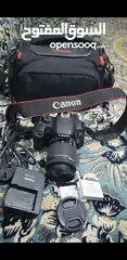  1 كاميرا كانون D700