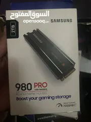  1 M.2 Samsung 980 pro with heatsink 2tb