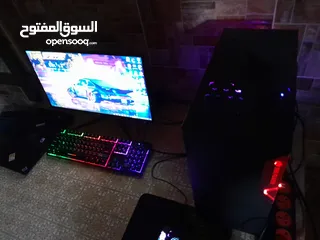  1 computer games للبيع مستعجل بحاله جدا جيدة