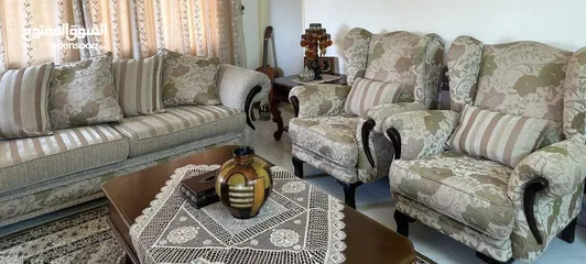  1 طقم ظيوف مستعمل