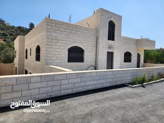  1 فلل للبيع في سردا