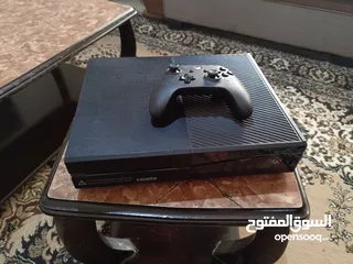  10 xbox one. للبيع