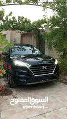  5 Hyundai Tucson
