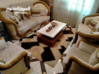  1 طقم كنب فاخر 7 مقاعد