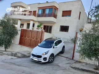  1 Kia sportage 2.0 Diesel 4WD full options