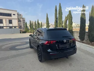  8 VW - TIGUAN