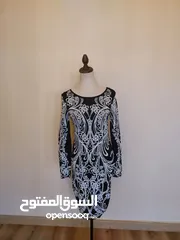  10 عدة فساتين جديدة و ماركات اسعارها من 10-12 دينار.