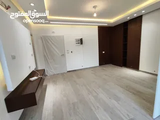  2 شقه لإيجار في ضاحية الريحان