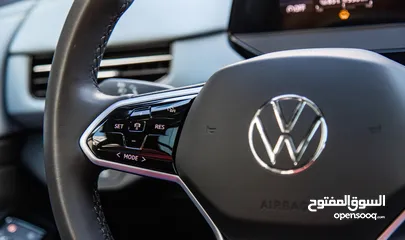  12 Volkswagen ID.4X pro 2022