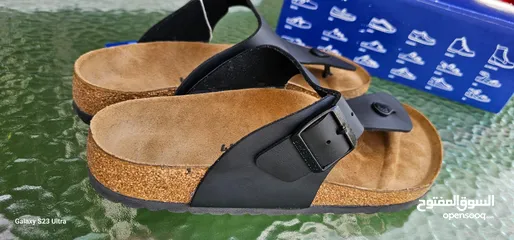  6 للبيع نعال BIRKENSTOCK مقاس 44 جديد