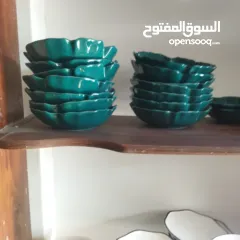  3 شروة صحون بورسلان للبيع