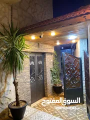  10 بيت مستقل للبيع