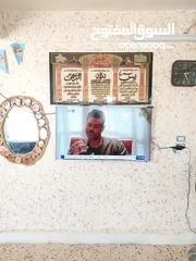  1 بيت مستقل للايجار 130 متر خمس غرف ومطبخ وحمام لديه برنده كبيره حوله شجر مثمر والمنطقه هادئة 140دينار