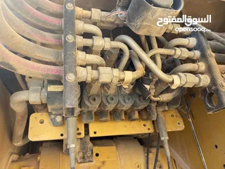  10 حفاره JCB باكو لودر نوع كتر بلو