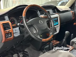  13 Nissan Safari VTC