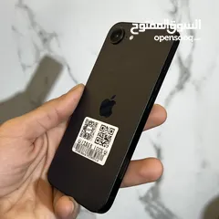  4 iPhone 16e 128G