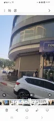  4 مكتب. للايجار 85  ثلاث غرف. وصاله. وحمام ومطبخ مطل وسط البلد منطقه حيويه