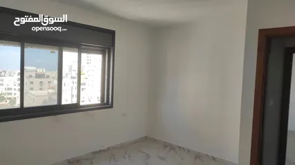  2 شقه مميزه للايجار عين مصباح مناسبه جدا لعرسان أو عائله صغيره