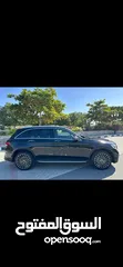  4 Mercedes GLC300-2022 full option 360 camera