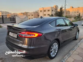  11 FORD FUSION HYBRID SE 2019