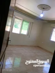  7 شقة أرضية +تراس للايجار