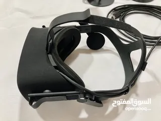  6 Oculus Rift CV1 مستعمل نظيف جدا