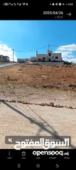  3 قطعه ارض جاهزه للبناء واصل خدمات ماء وكهرباء شارع امامي 20متر وجانبي14متر