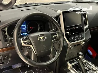  11 TOYOTA LAND CRUISER VXS 5.7 MODEL 2018 FOR SALE