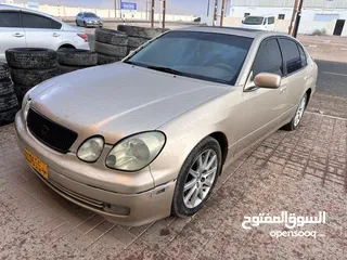  2 لكزس GS300 موديل 2000