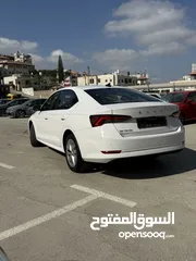  11 سكودا اوكتافيا ترخيص 2022 محرك 2000 ديزل حصان 150