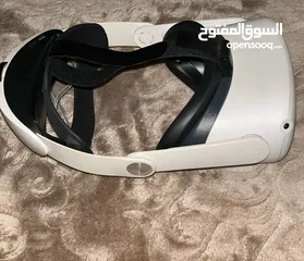  1 نظارة واقع افتراضي ميتا كويست 2