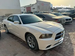  6 Dodge Charger SXT 2013