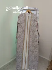  6 ملابس للبيع مطرزات وقفاطين