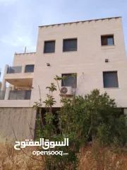  1 منزل للبيع في بتير