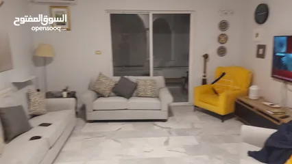  15 شقة نصف مفروشة للايجار في دير غبار ref : 14239