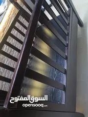  1 تخت بيبي خشب ممتاز