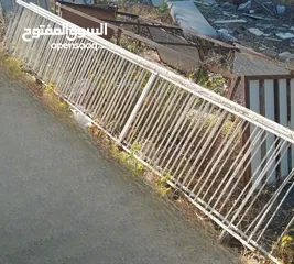  5 دربزين حديد ثقيل القطعه