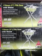  1 طاولة قص بلاط و سيراميك ماركة Ryobi