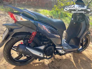  8 السكوتر الاجمل والامهر عالميا sym 200cc