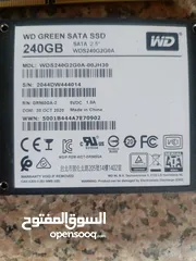  1 SSD WD 240G 74%