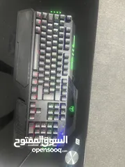  1 Keyboard and mouse gaming brand very good condition