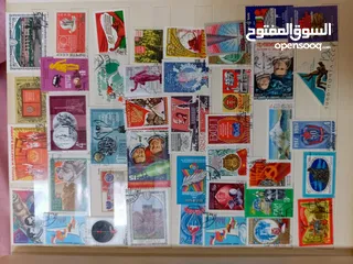  12 طوابع نادرة وقديمة