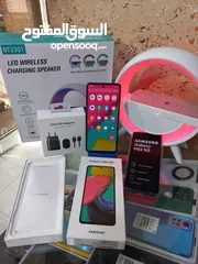  3 مستعمل اخو الجديد Samsung M53 5G رام 16جيجا 256 أغراضة والكرتونه الأصلية متوفر توصيل