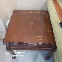  2 طربيزة عدد 2 للبيع